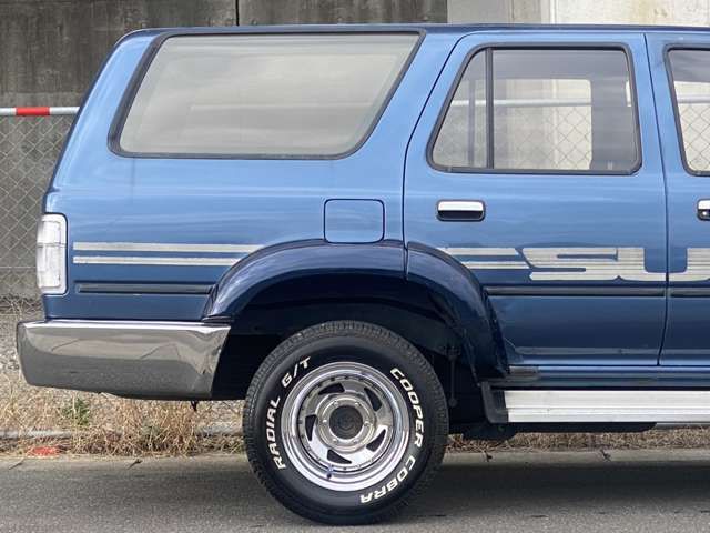 TOYOTA HILUXSURF WAGON 4WD 1991 Image 31