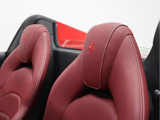FERRARI 488SPIDER 2019 Image 31