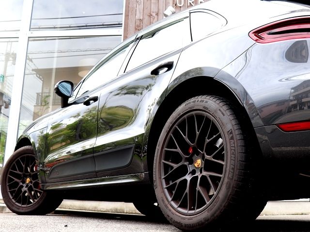 PORSCHE MACAN 2016 Image 31