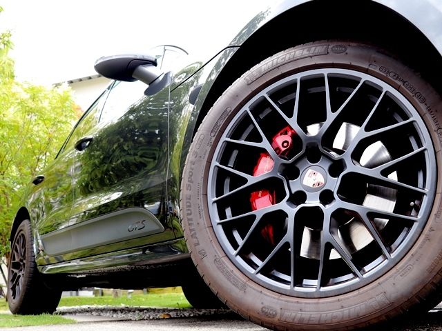 PORSCHE MACAN 2016 Image 31