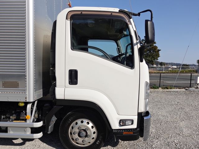 ISUZU FORWARD 2018 Image 31