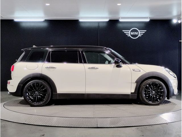 BMW MINI COOPER SD C 2016 Image 31