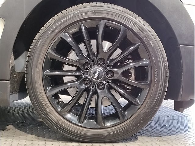 BMW MINI COOPER SD C 2016 Image 31