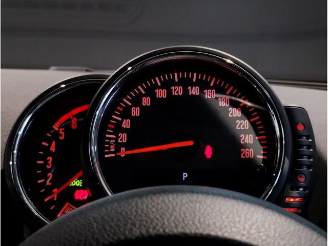 BMW MINI COOPER SD C 2016 Image 31