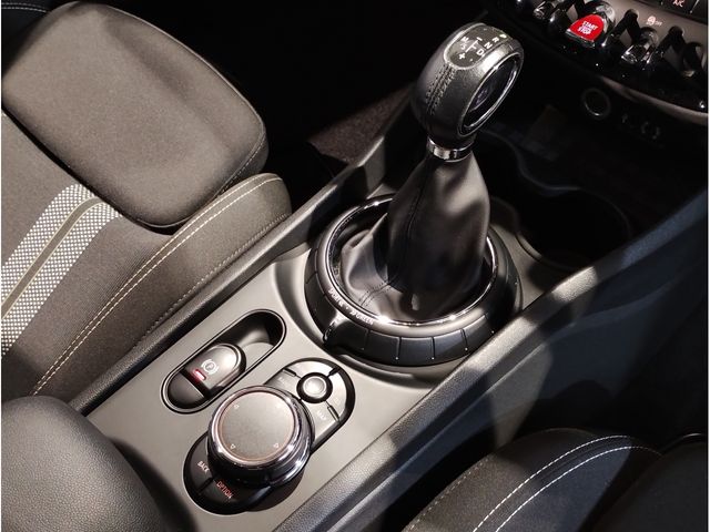 BMW MINI COOPER SD C 2016 Image 31