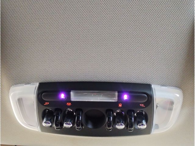 BMW MINI COOPER SD C 2016 Image 31