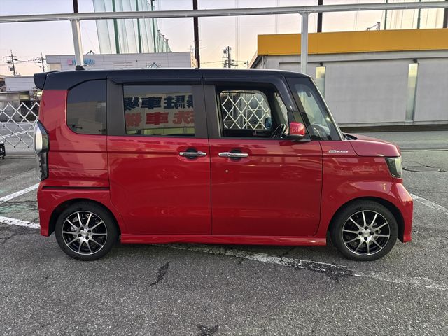 HONDA N BOX CUSTOM 2017 Image 31