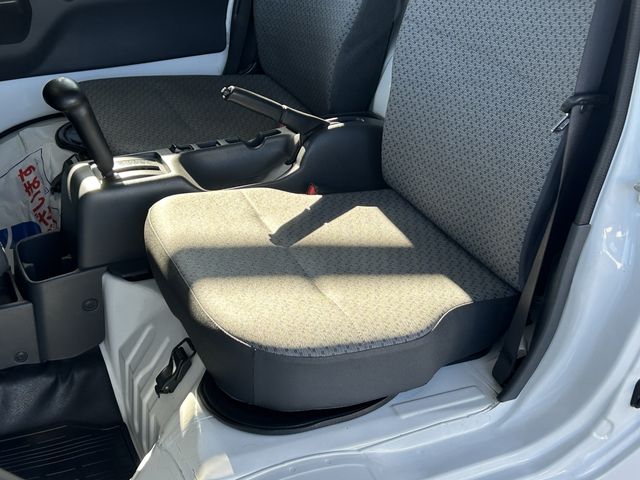 SUZUKI CARRY TRUCK 2019 Image 31