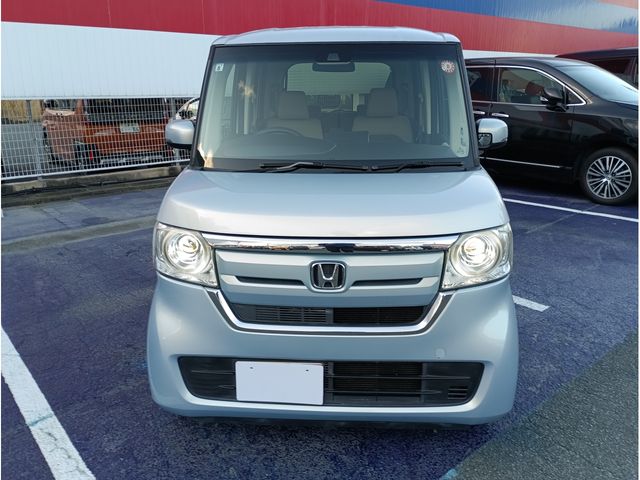 HONDA N BOX 2017 Image 31