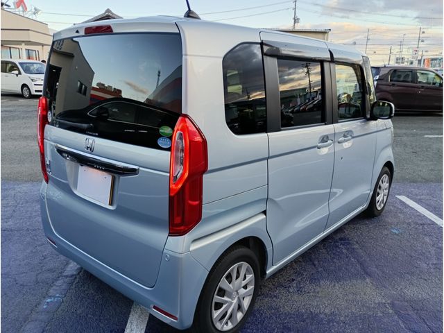 HONDA N BOX 2017 Image 31