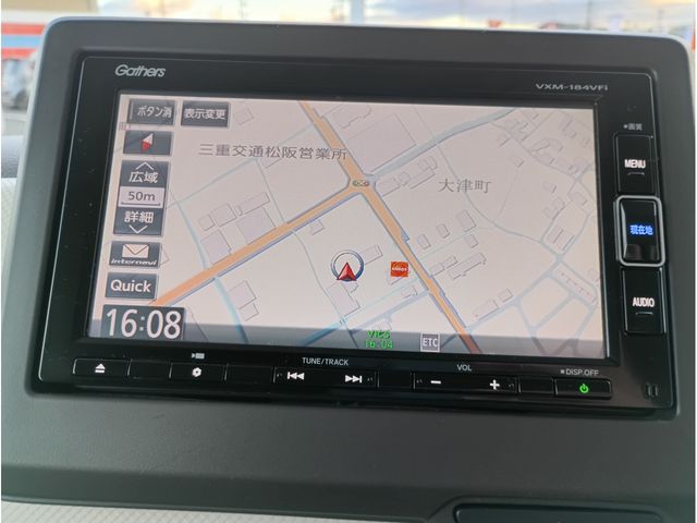 HONDA N BOX 2017 Image 31