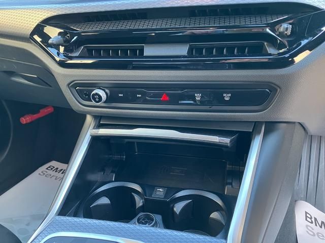 BMW 3SERIES SEDAN 2025 Image 31