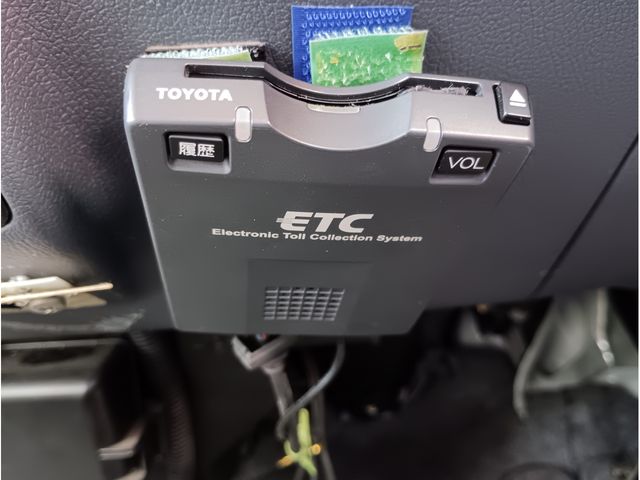 TOYOTA HIACE VAN 2WD 2004 Image 31