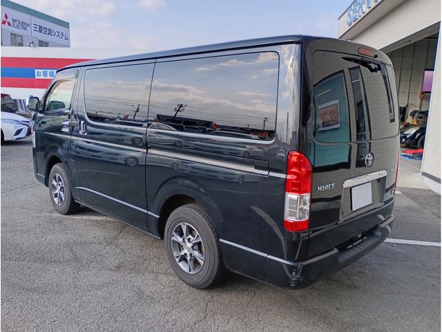 TOYOTA HIACE VAN 2WD 2018 Image 31