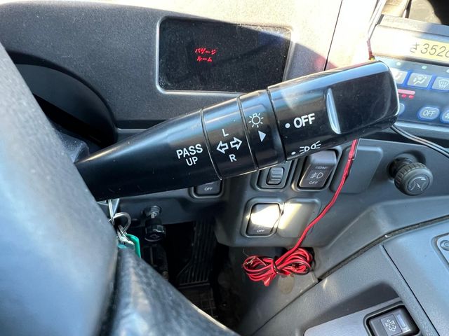 ISUZU GALA 2008 Image 31