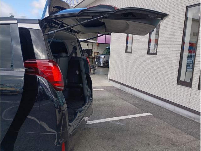 TOYOTA ALPHARD 2020 Image 31