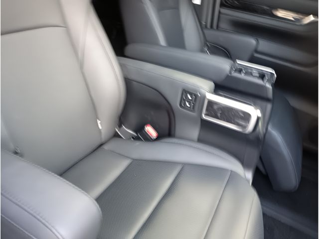 TOYOTA ALPHARD 2020 Image 31