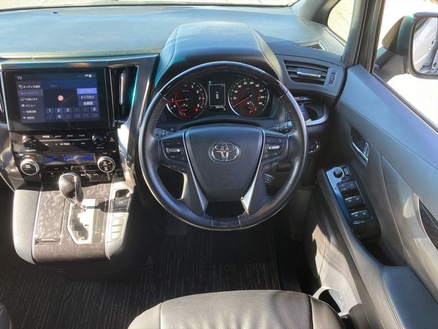 TOYOTA ALPHARD 4WD 2020 Image 31