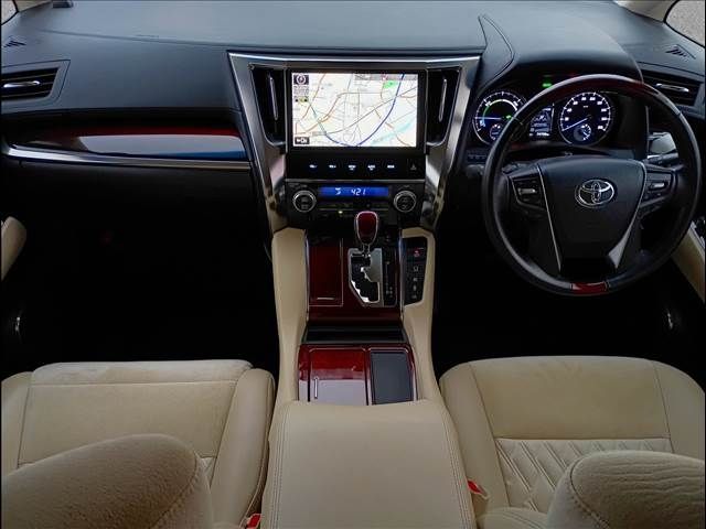 TOYOTA ALPHARD HYBRID 4WD 2017 Image 31