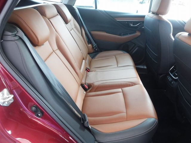 SUBARU LEGACY OUTBACK 2022 Image 31