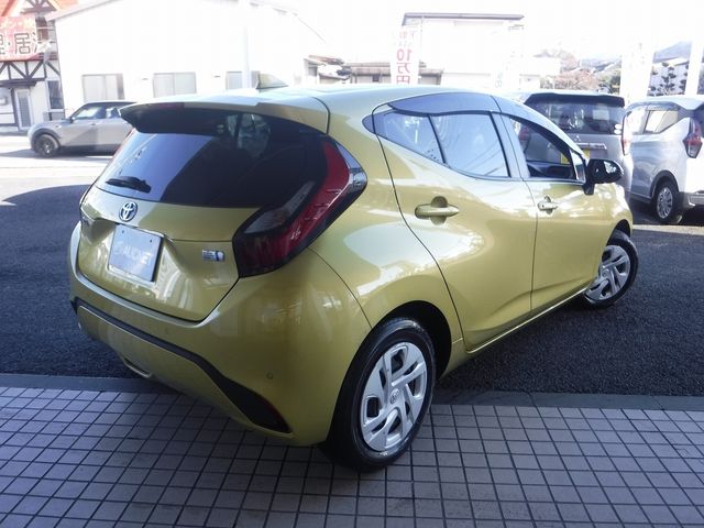 TOYOTA AQUA 2023 Image 31