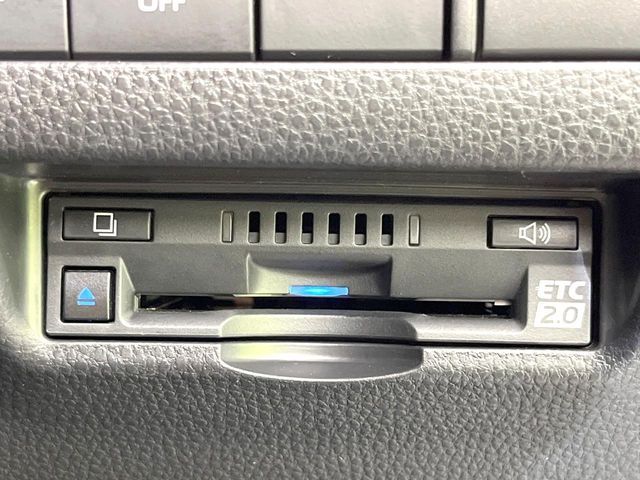 TOYOTA HARRIER 2WD 2021 Image 31