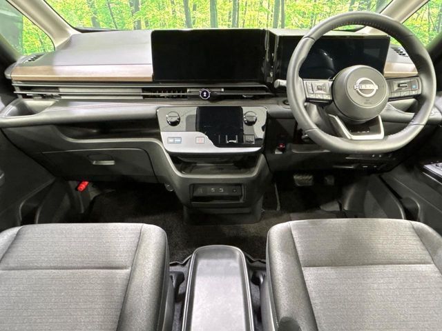 NISSAN SERENA  WG 2025 Image 31