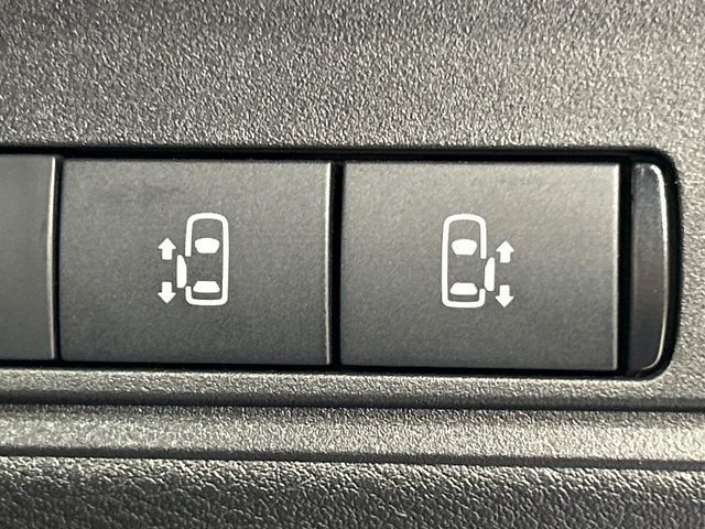 NISSAN SERENA  WG 2025 Image 31