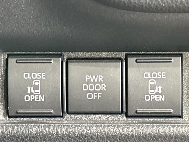 TOYOTA SIENTA HYBRID 2023 Image 31