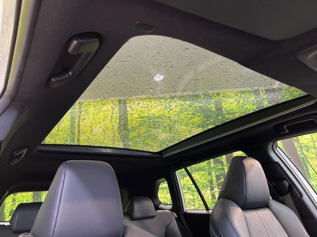 TOYOTA COROLLA CROSS HYBRID 2025 Image 31