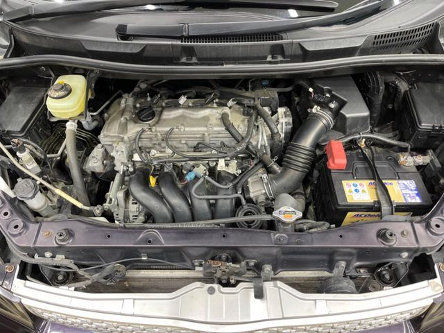 TOYOTA VOXY 2013 Image 31