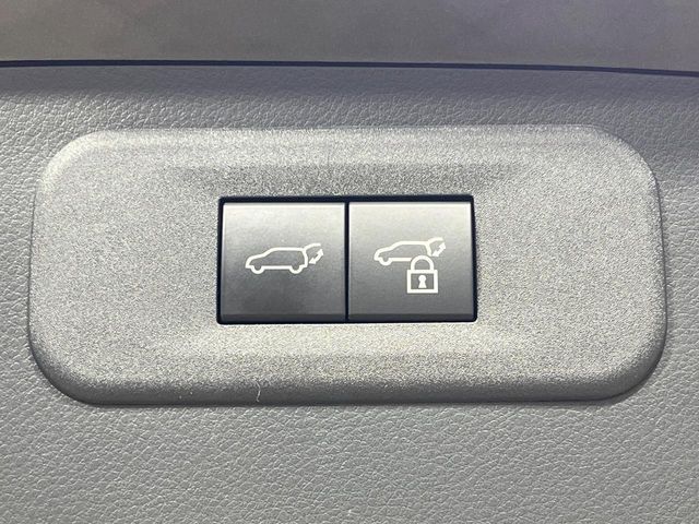 TOYOTA LEXUS NX350H 2023 Image 31