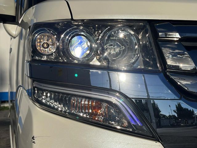 HONDA N BOX CUSTOM 2015 Image 31