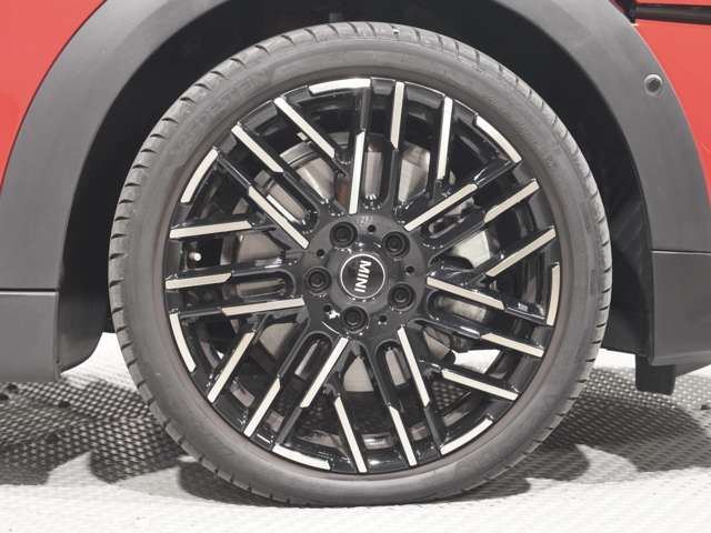 BMW MINI COOPER 5DOOR 2025 Image 31