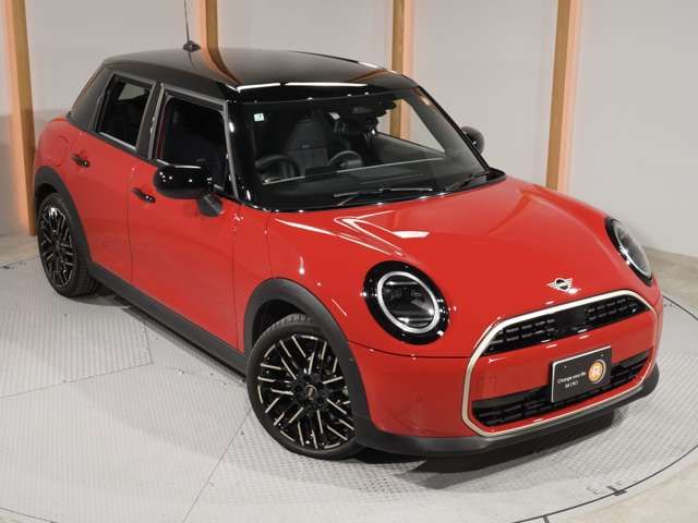 BMW MINI COOPER 5DOOR 2025 Image 31