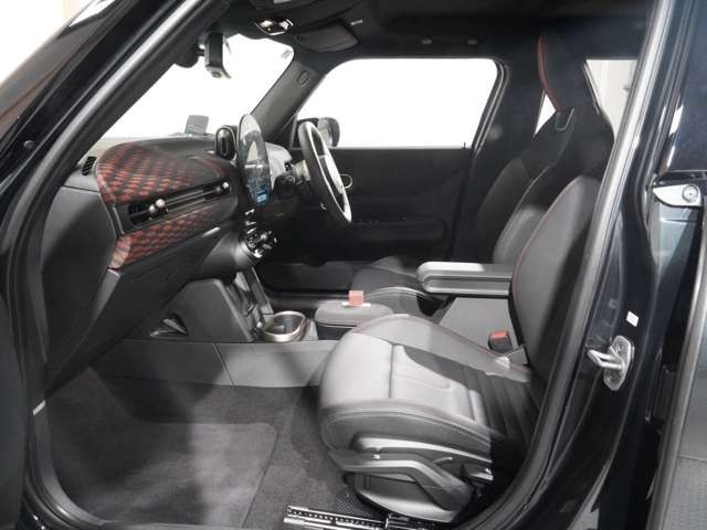 BMW MINI COOPER 5DOOR 2025 Image 31