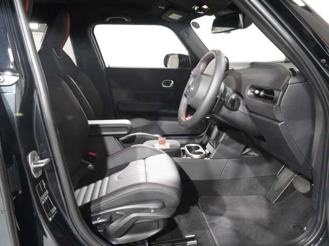 BMW MINI COOPER 5DOOR 2025 Image 31