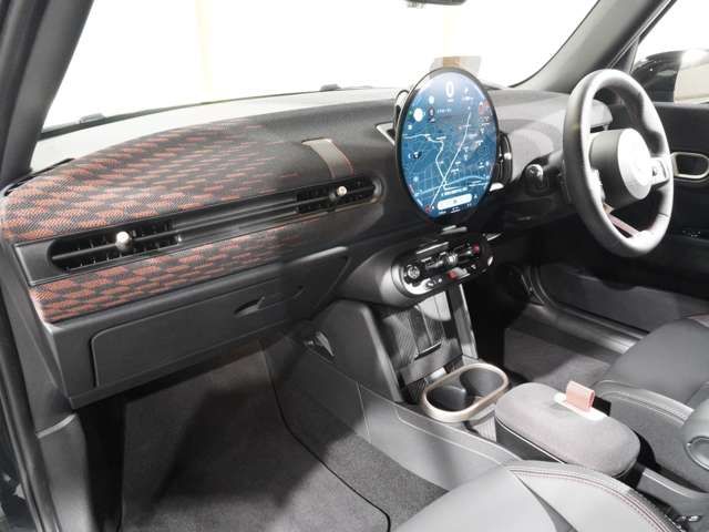 BMW MINI COOPER 5DOOR 2025 Image 31