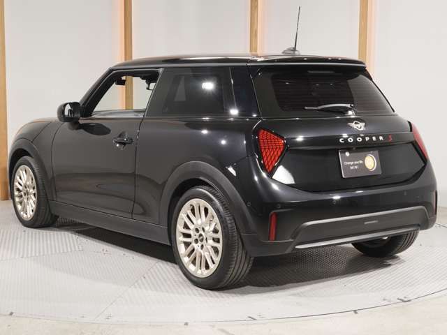 BMW MINI COOPER 2024 Image 31
