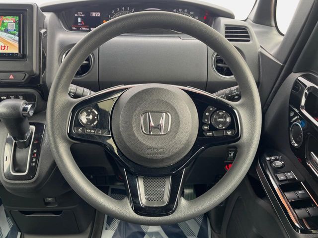 HONDA N BOX CUSTOM 2021 Image 31