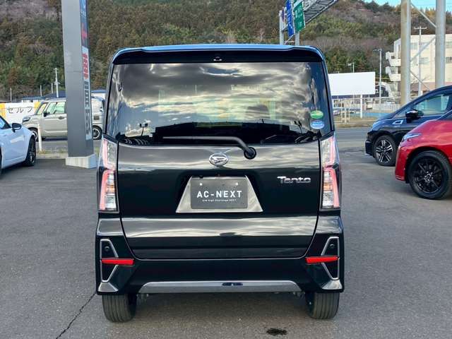 DAIHATSU TANTO CUSTOM 2020 Image 31