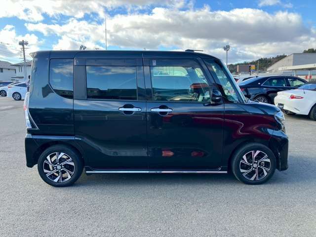 DAIHATSU TANTO CUSTOM 2020 Image 31