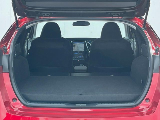 TOYOTA PRIUS PHV 2018 Image 31