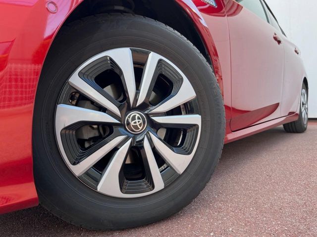 TOYOTA PRIUS PHV 2018 Image 31