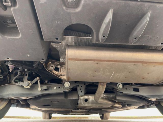 TOYOTA PRIUS PHV 2018 Image 31