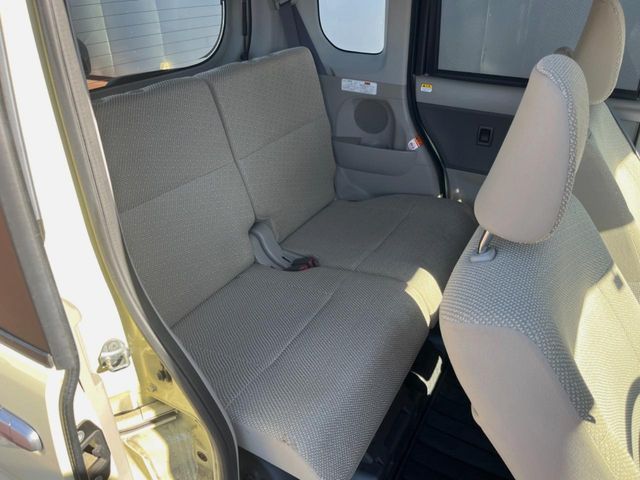 DAIHATSU TANTO 2015 Image 31