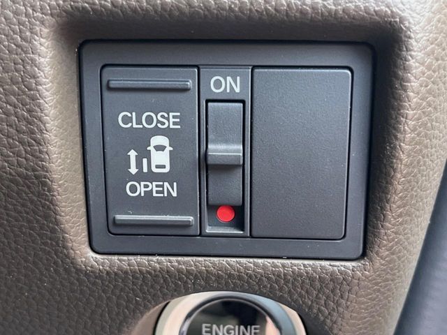 HONDA N BOX 2023 Image 31