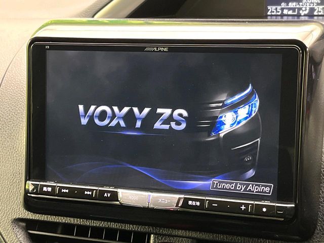 TOYOTA VOXY 2015 Image 31