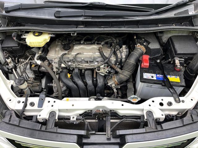 TOYOTA VOXY 2015 Image 31