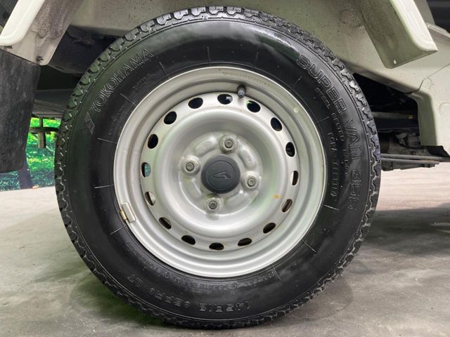 DAIHATSU HIJET TRUCK 4WD 2016 Image 31